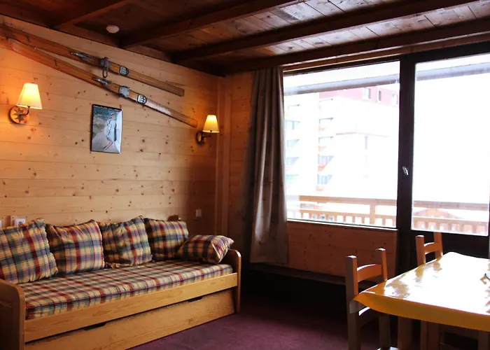 Daire Blanc - Location: Pour 4 Personnes Oriente Sud Ouest Blanc Mae-9050 Val Thorens