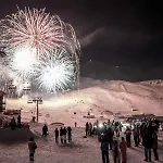 Blanc - Location: Pour 4 Personnes Oriente Sud Ouest Blanc Mae-9050 * Val Thorens