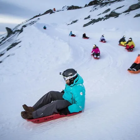 Apartament Blanc - Location: Pour 4 Personnes Oriente Sud Ouest Blanc Mae-9050 *